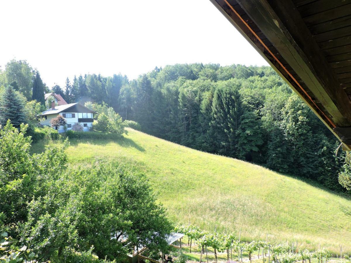 Gaestezimmer Klopfer Hotel Sankt Johann im Saggautal Exterior foto